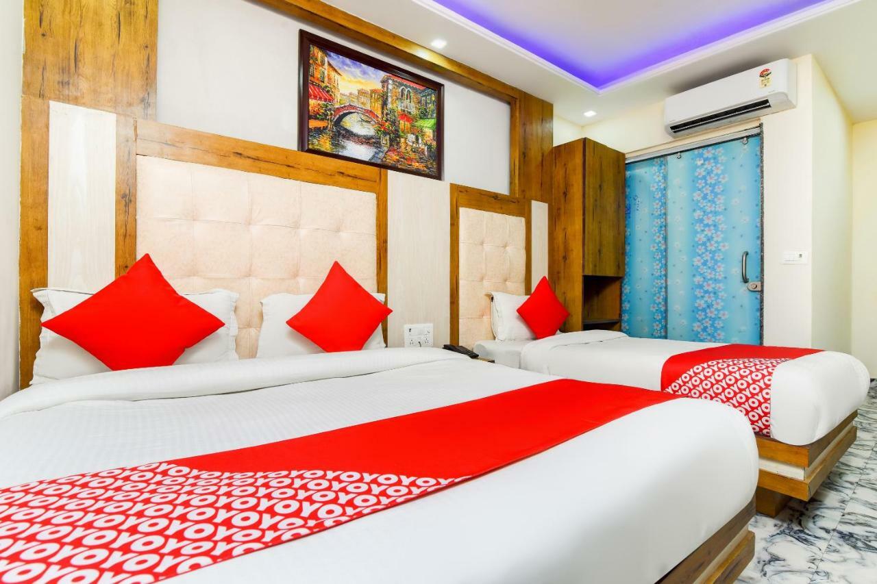 Hotel Harsha International New Delhi Bagian luar foto